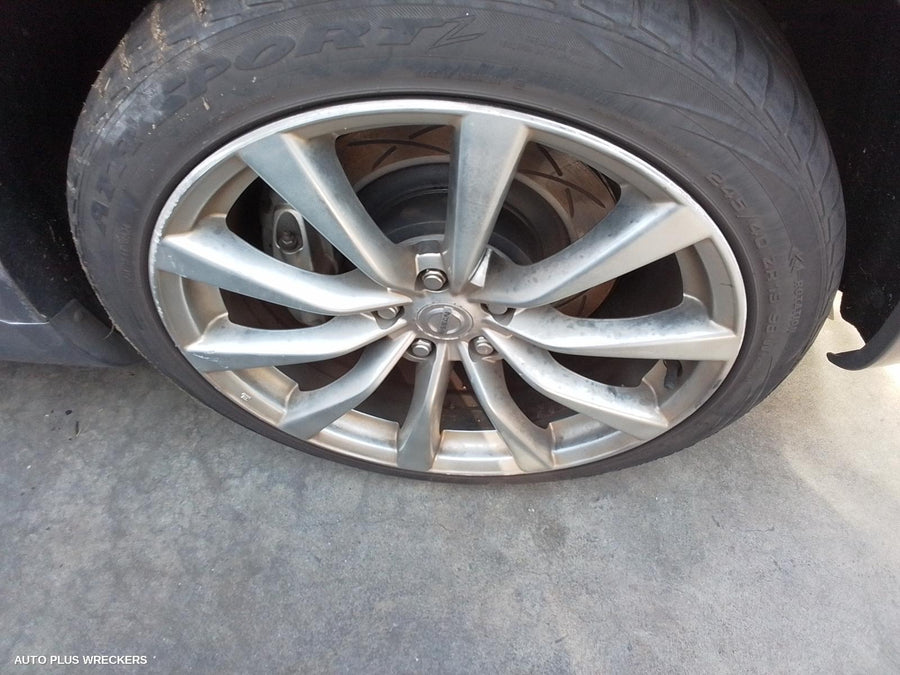 2011 NISSAN SKYLINE DIFFERENTIAL CENTRE