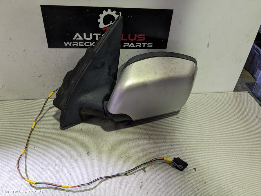 2000-2006 Bmw X5 Left Door Mirror