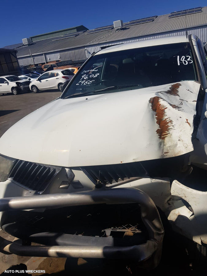 2008 Mitsubishi Triton Right Rear Wnd Reg Motor