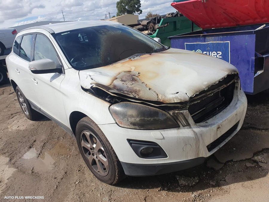 2009 Volvo Xc60 Parcel Shelf