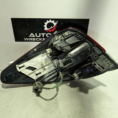 2009 Subaru Outback Right Taillight