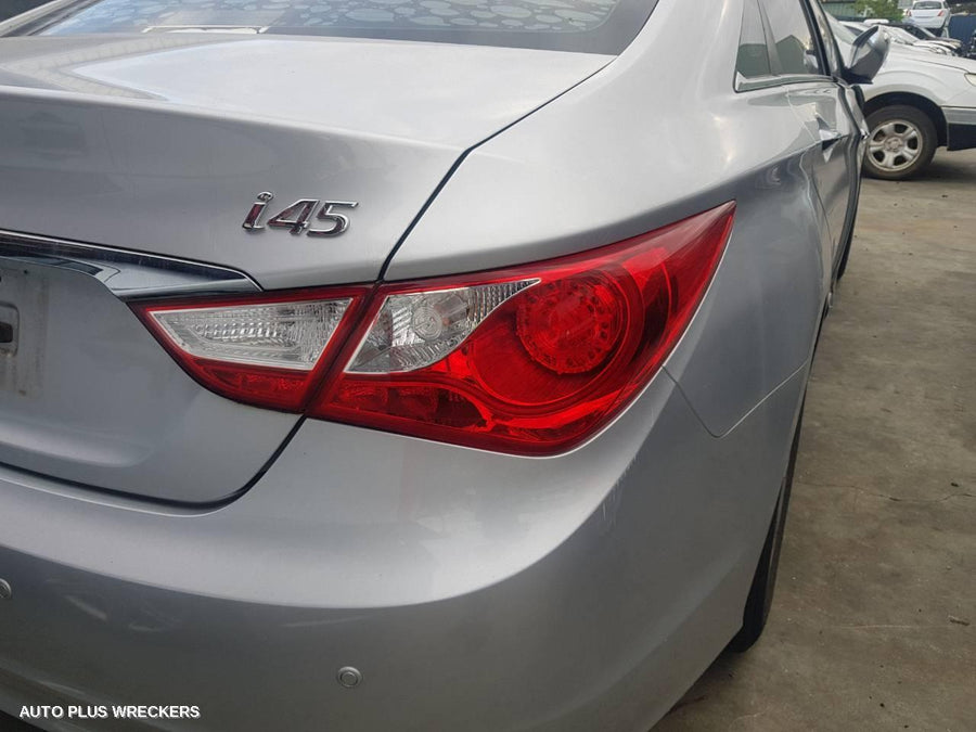 2012 HYUNDAI I45 DOOR HANDLE