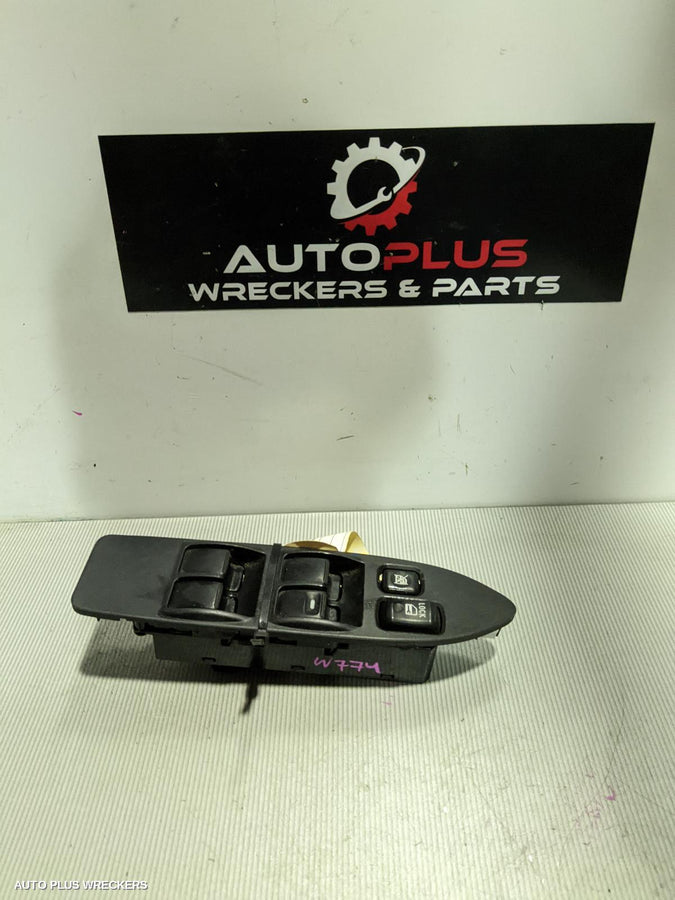 2007 Mitsubishi Pajero Pwr Dr Wind Switch