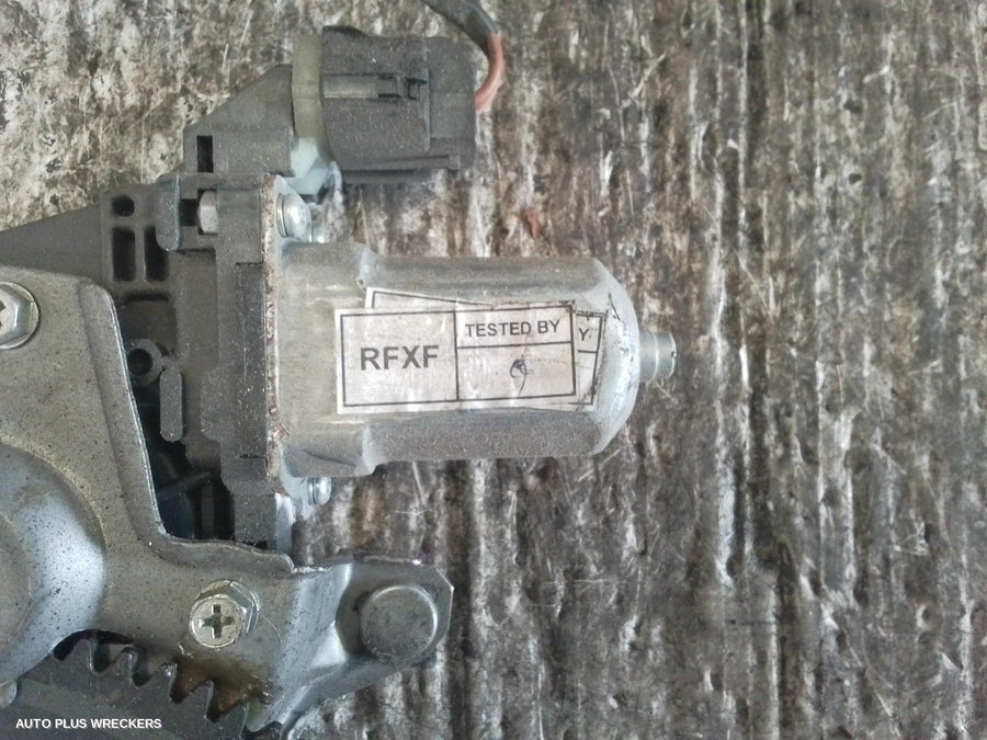 2011 Hyundai I20 Left Front Window Reg Motor