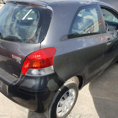 2010 TOYOTA YARIS WASHER BOTTLE