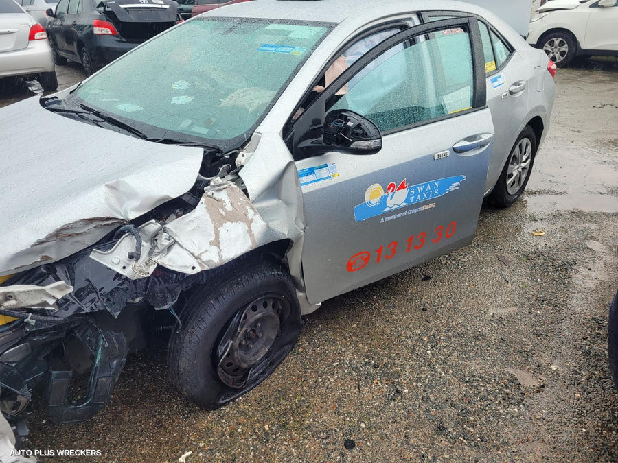 2016 Toyota Corolla Right Front Door Window