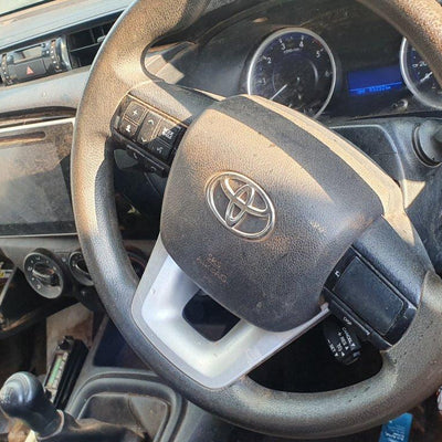 2017 Toyota Hilux Sunvisor