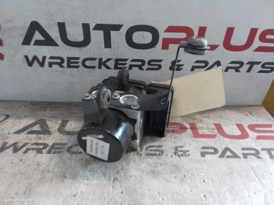 2011-2015 Ford Focus Abs Pump Modulator
