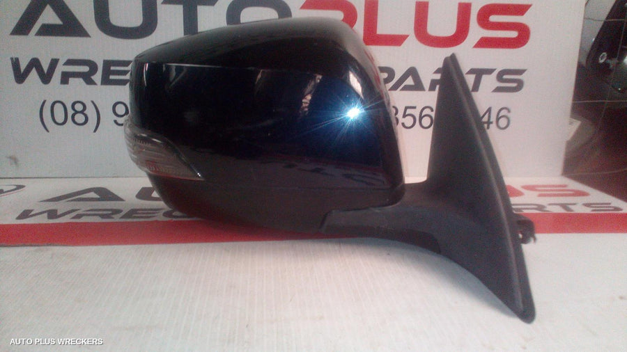 2011-2014 Subaru Outback Right Door Mirror