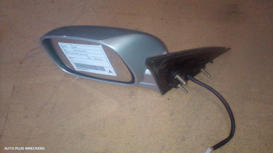2002-2006 Toyota Camry Left Door Mirror