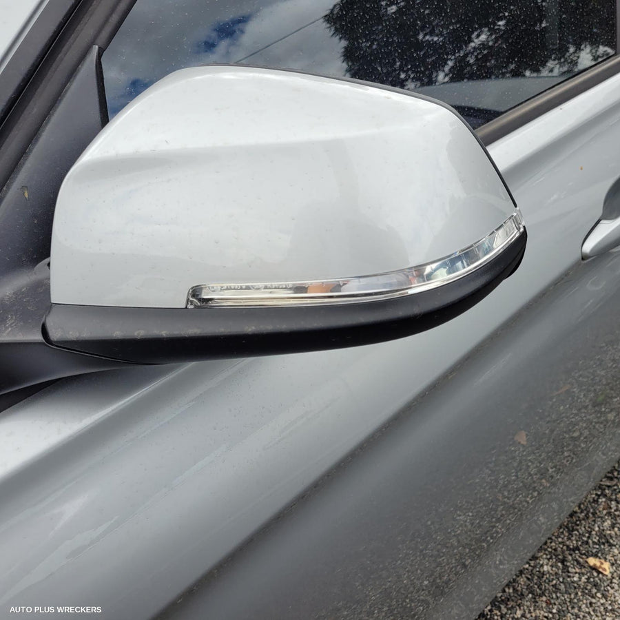 2013 BMW 3 SERIES LEFT FRONT WINDOW REG MOTOR