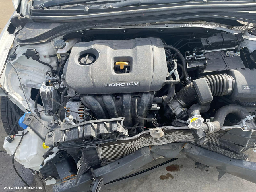 2018 Hyundai Elantra Right Driveshaft