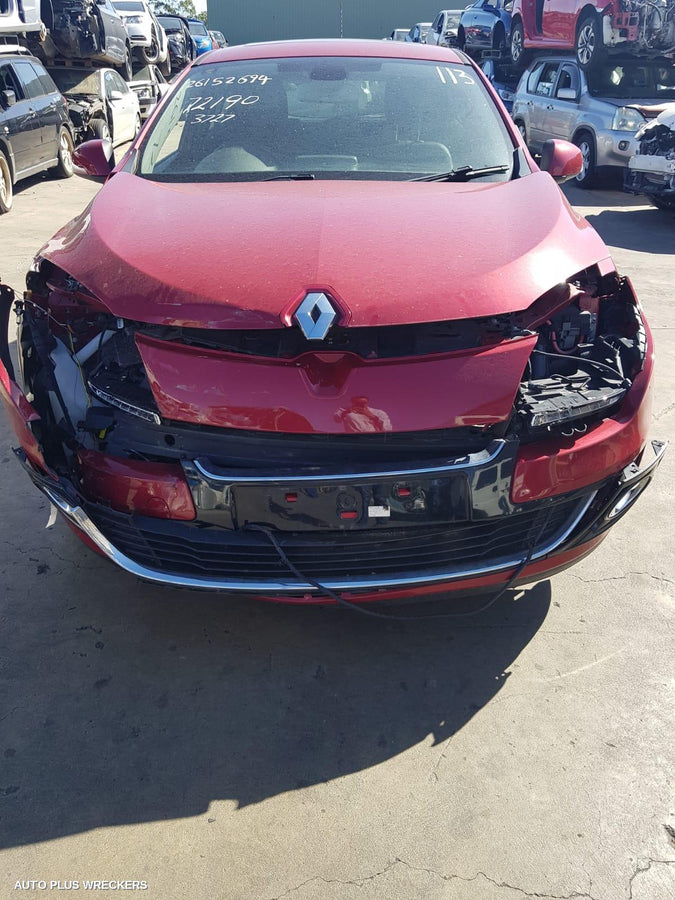 2013 Renault Megane Right Rear Door Sliding