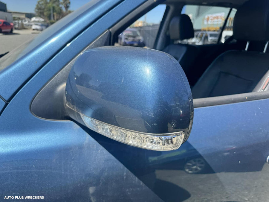 2012 Hyundai Santa Fe Side Step Skirt