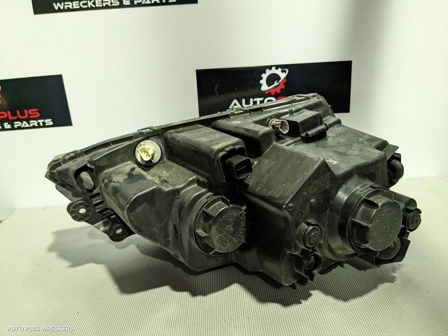 2006 Kia Sorento Left Headlamp