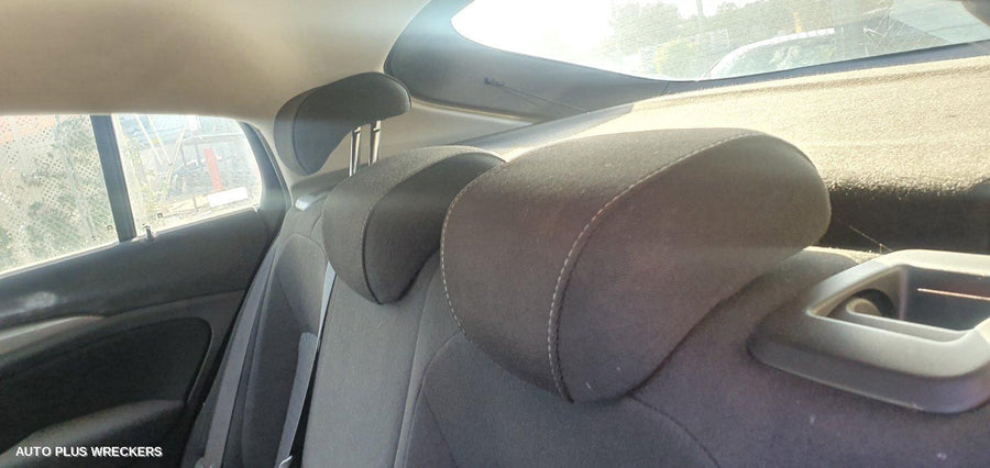 2018 Holden Commodore Door Handle