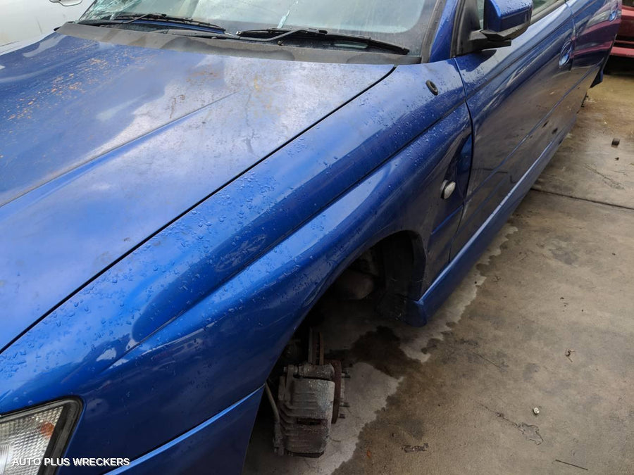2004 Holden Commodore Fan