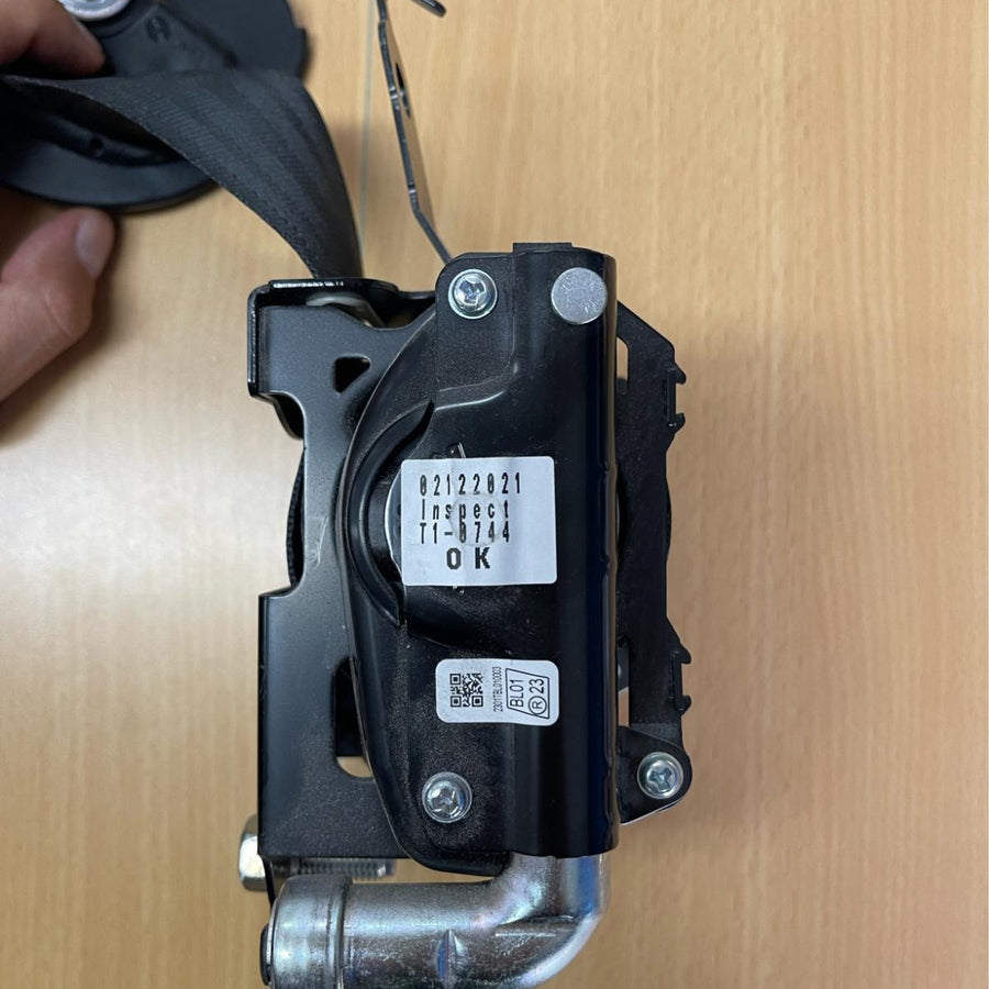 2018-2023 Mazda Cx8 Seatbelt Stalk