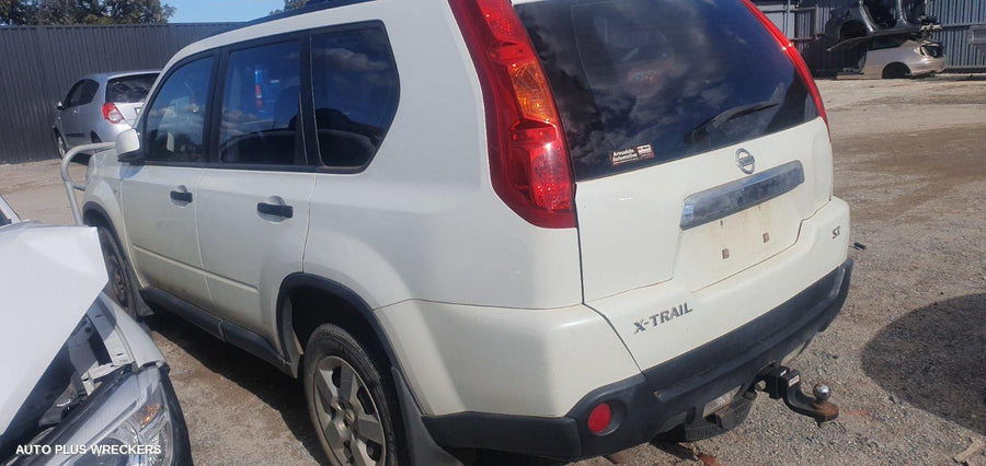 2009 Nissan Xtrail Right Taillight