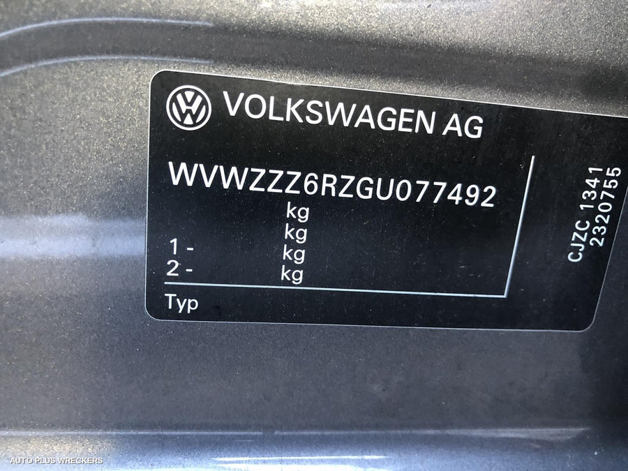 2016 Volkswagen Polo Right Indicator Fog Side