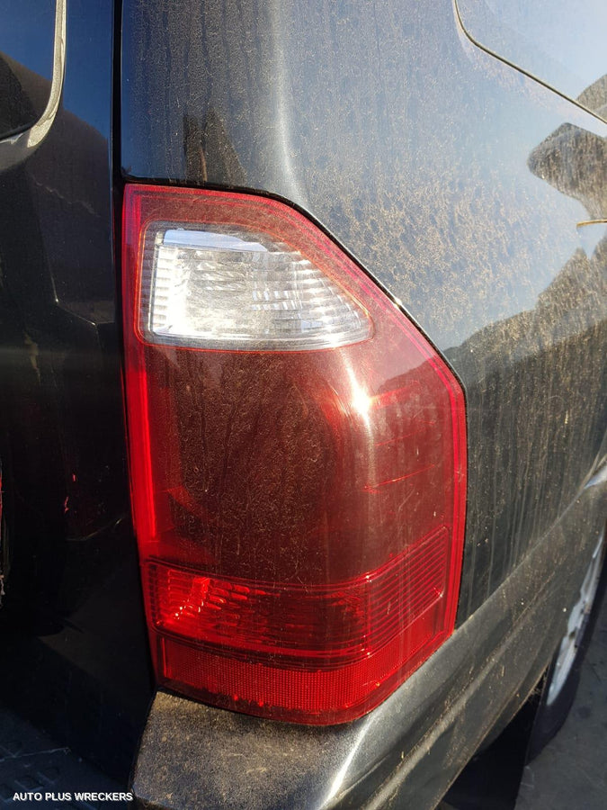 2004 Mitsubishi Pajero Fan