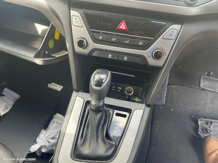 2018 Hyundai Elantra Right Driveshaft