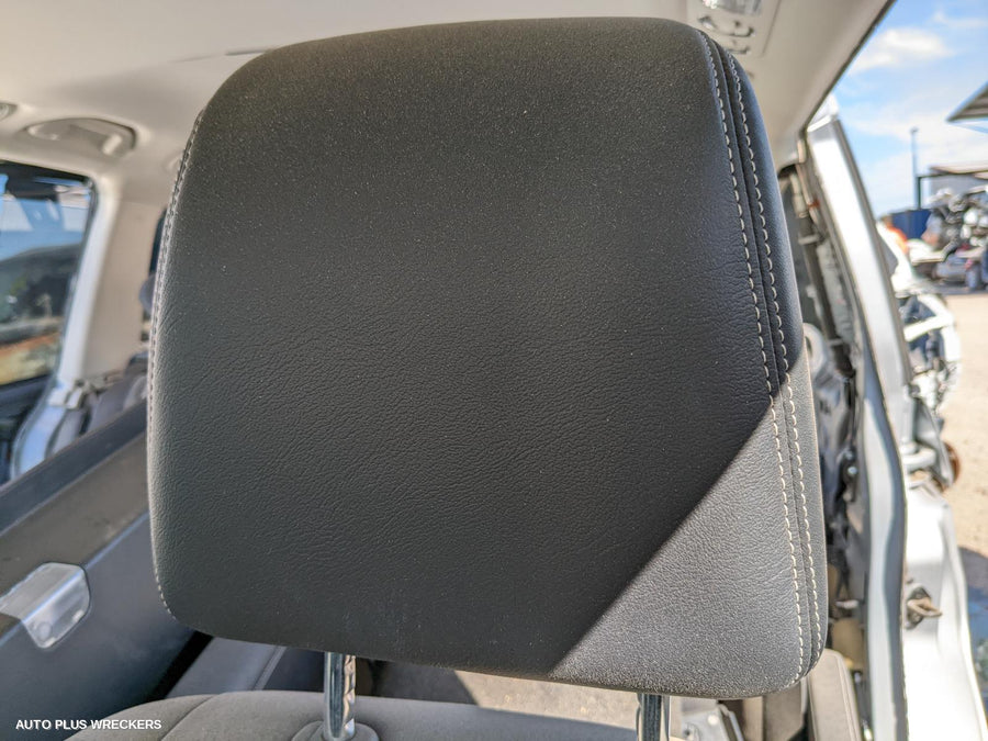 2018 Honda Odyssey Rear Garnish