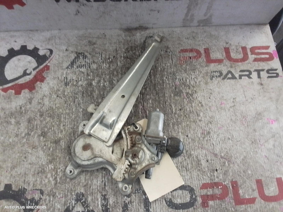 2009 Toyota Kluger Right Rear Wnd Reg Motor
