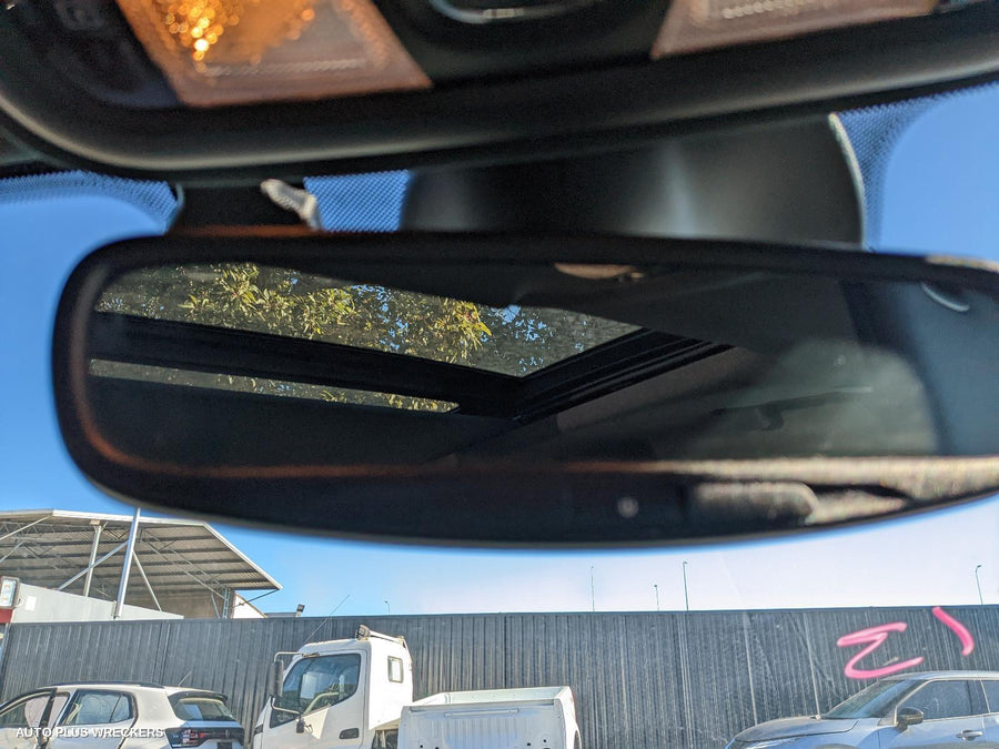 2020 Jeep Cherokee Left Door Mirror