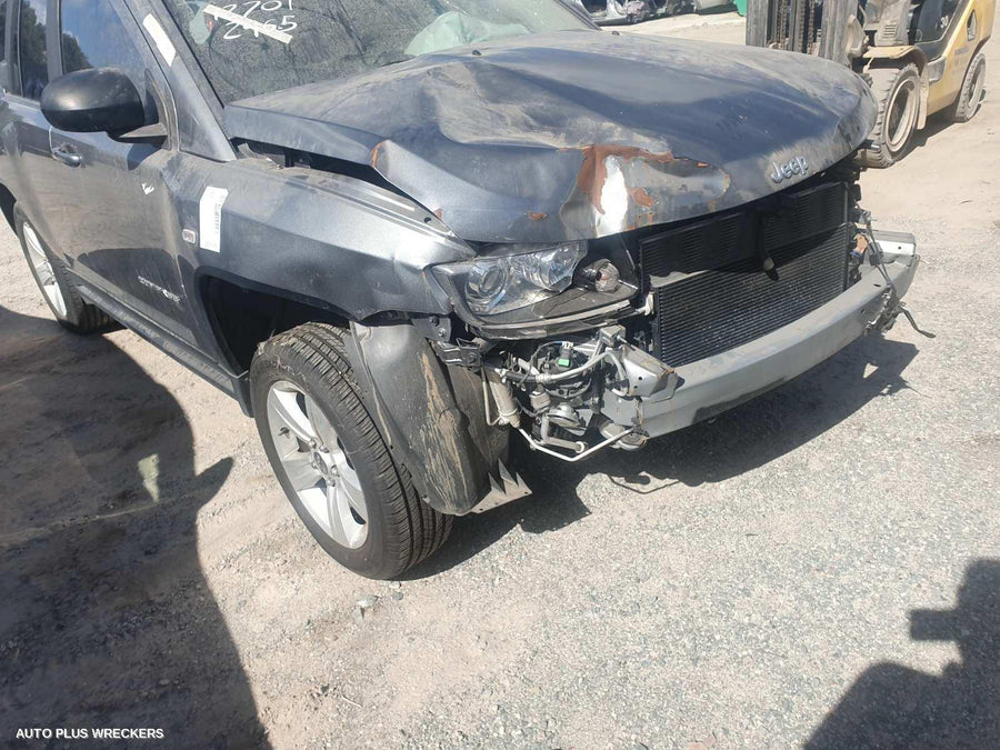 2013 Jeep Compass Left Indicator Fog Side