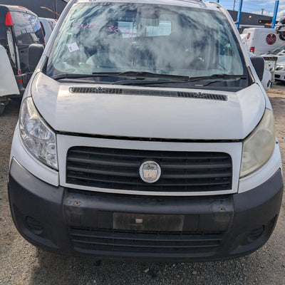 2011 Fiat Scudo Right Guard Liner
