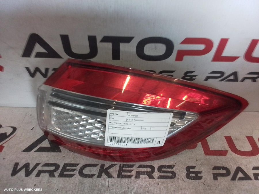 2012 Ford Mondeo Right Taillight