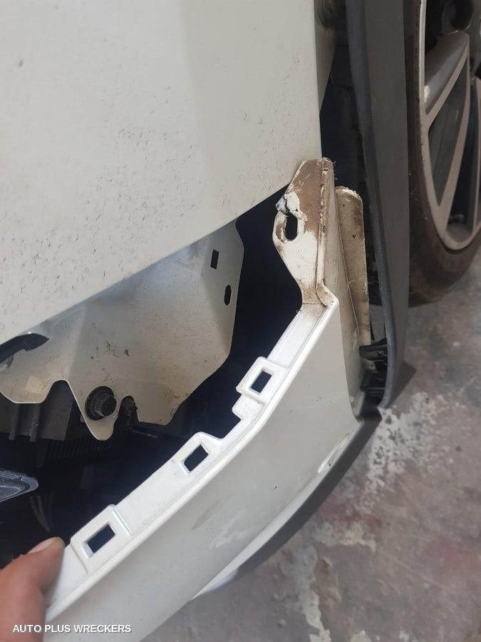 2016 Nissan Qashqai Right Front Door Window