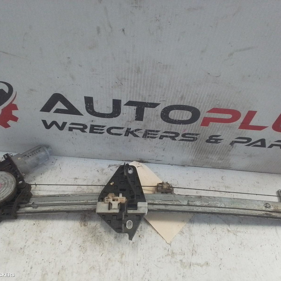 2007-2012 Honda Crv Left Front Window Reg Motor