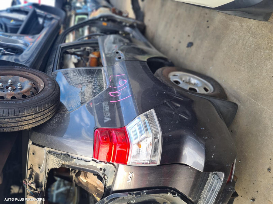 2012 Toyota Prado Left Front Door Window