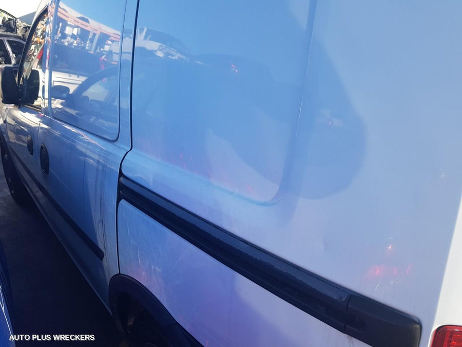 2005 Holden Barina Right Headlamp