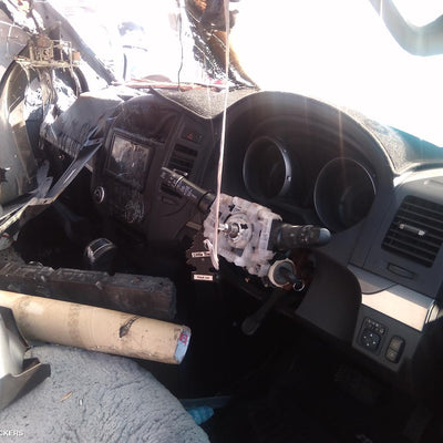 2009 Mitsubishi Pajero Seatbelt Stalk