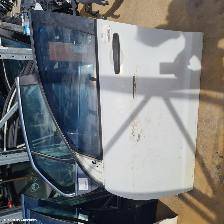 2006 Holden Commodore Left Front Door