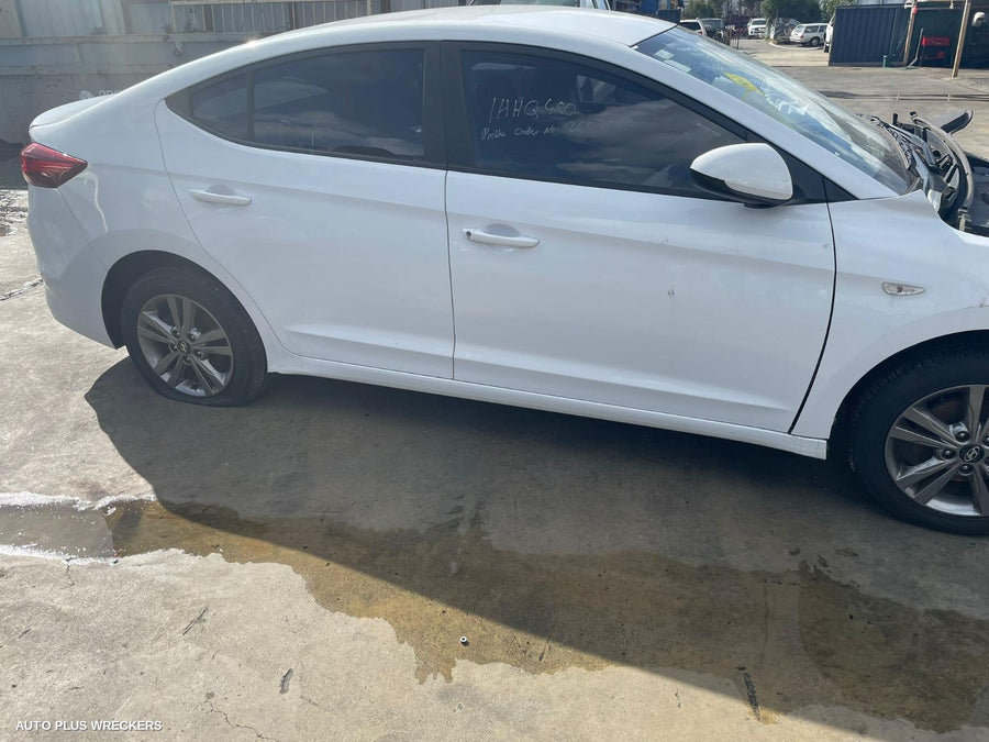 2018 Hyundai Elantra Right Door Mirror