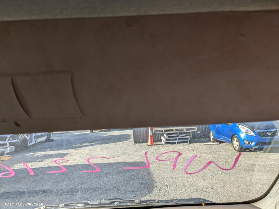 2011 Toyota Hiace Left Front Door Window