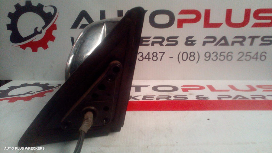 1998-2007 Toyota Landcruiser Right Door Mirror