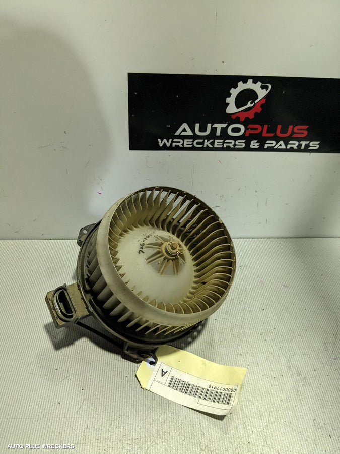 2004 Toyota Prado Heater Fan Motor