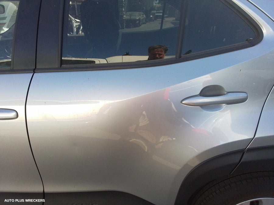 2022 Toyota Yaris Cross Left Driveshaft