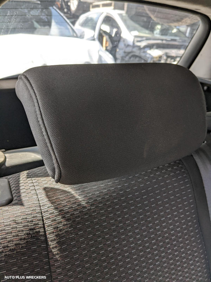 2011 Hyundai I30 Right Front Door Window