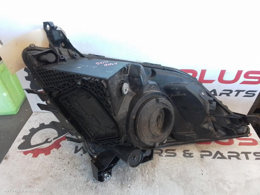 2004 Toyota Prius Right Headlamp