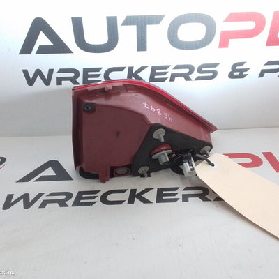 2020-2024 Kia Stonic Rear Garnish