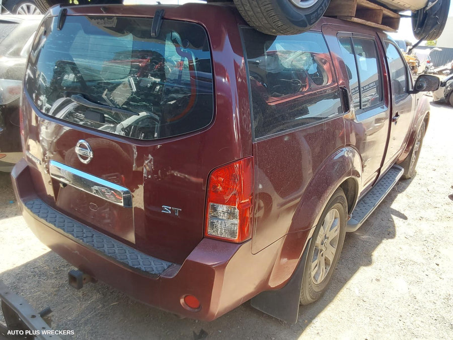 2006 Nissan Pathfinder Grille