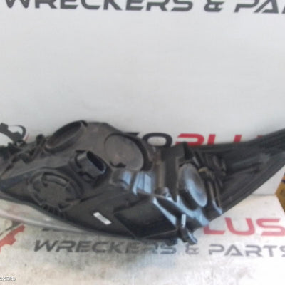 2012-2015 Ford Focus Right Headlamp
