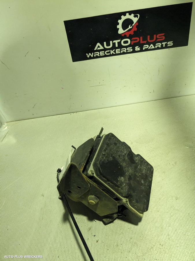 2010 Hyundai I45 Abs Pump Modulator