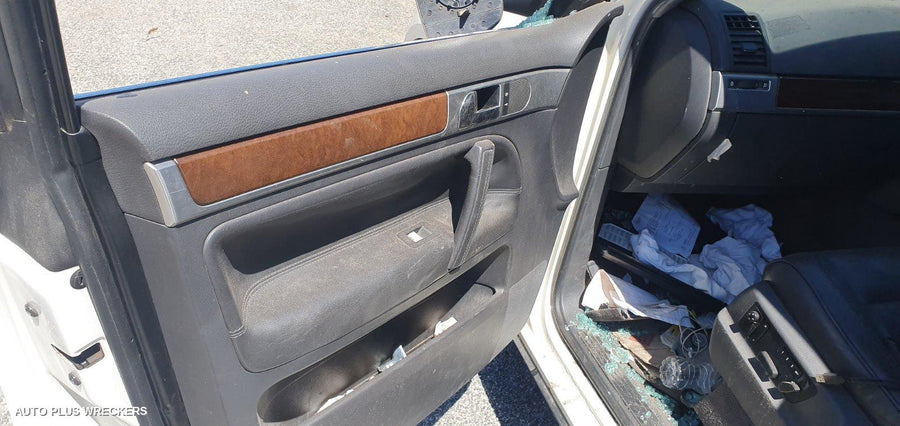 2004 Volkswagen Touareg F Bar Reinforc Brack